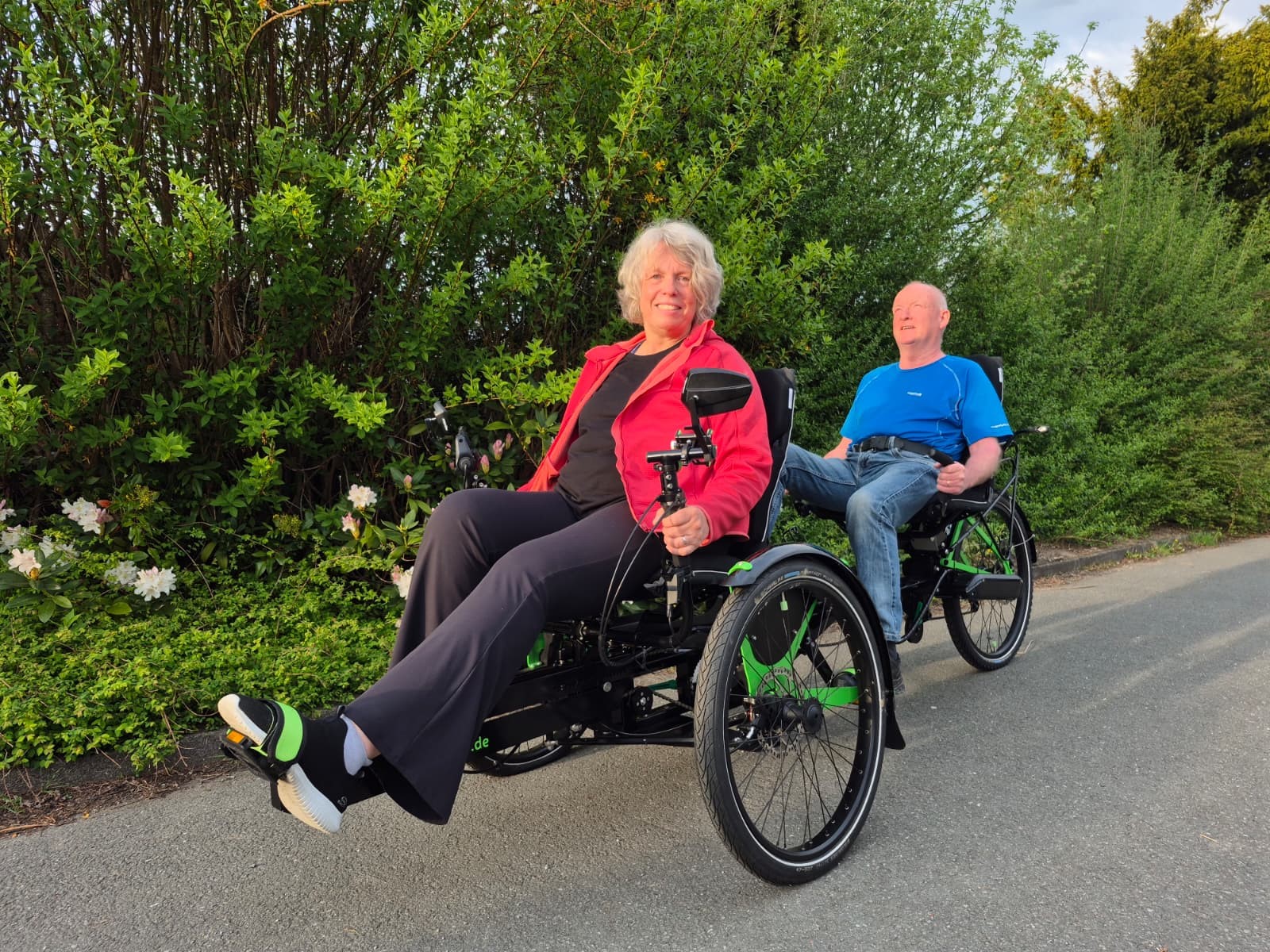 Foto BamBuk Dreiradtandem mit Pilotin und blindem Mann